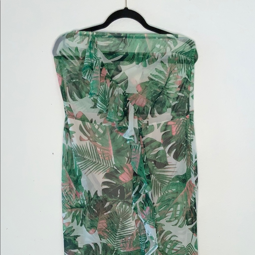 Strapless dress